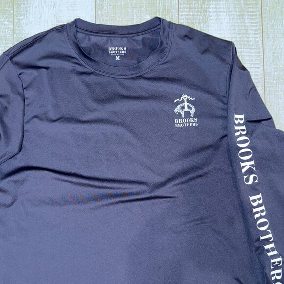 Brooks Brothers Long Sleeve Athletic Tee Shirt Size Medium - Picture 1 of 2